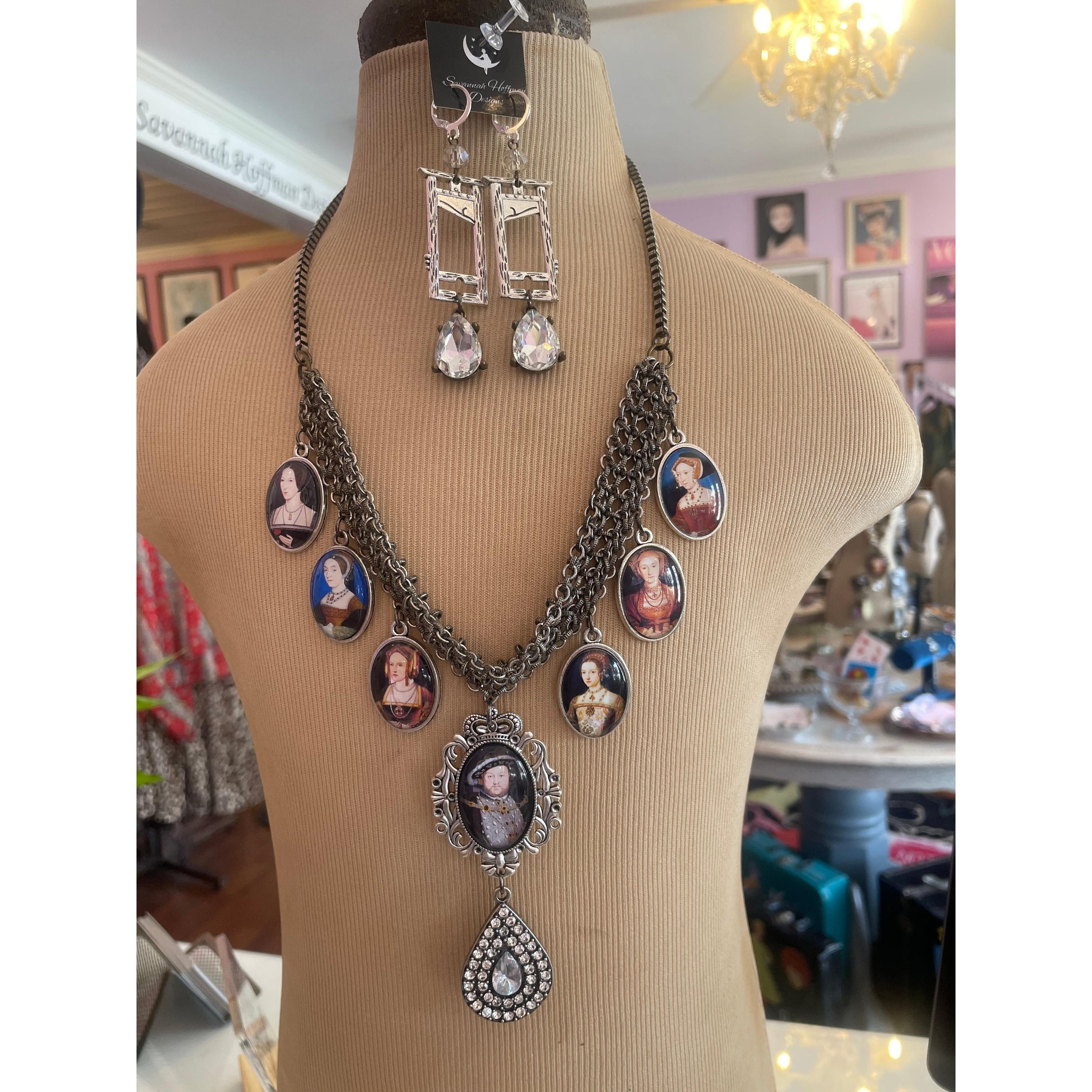 Henry VIII & His Wives Necklace-Womens-Eclectic-Boutique-Clothing-for-Women-Online-Hippie-Clothes-Shop